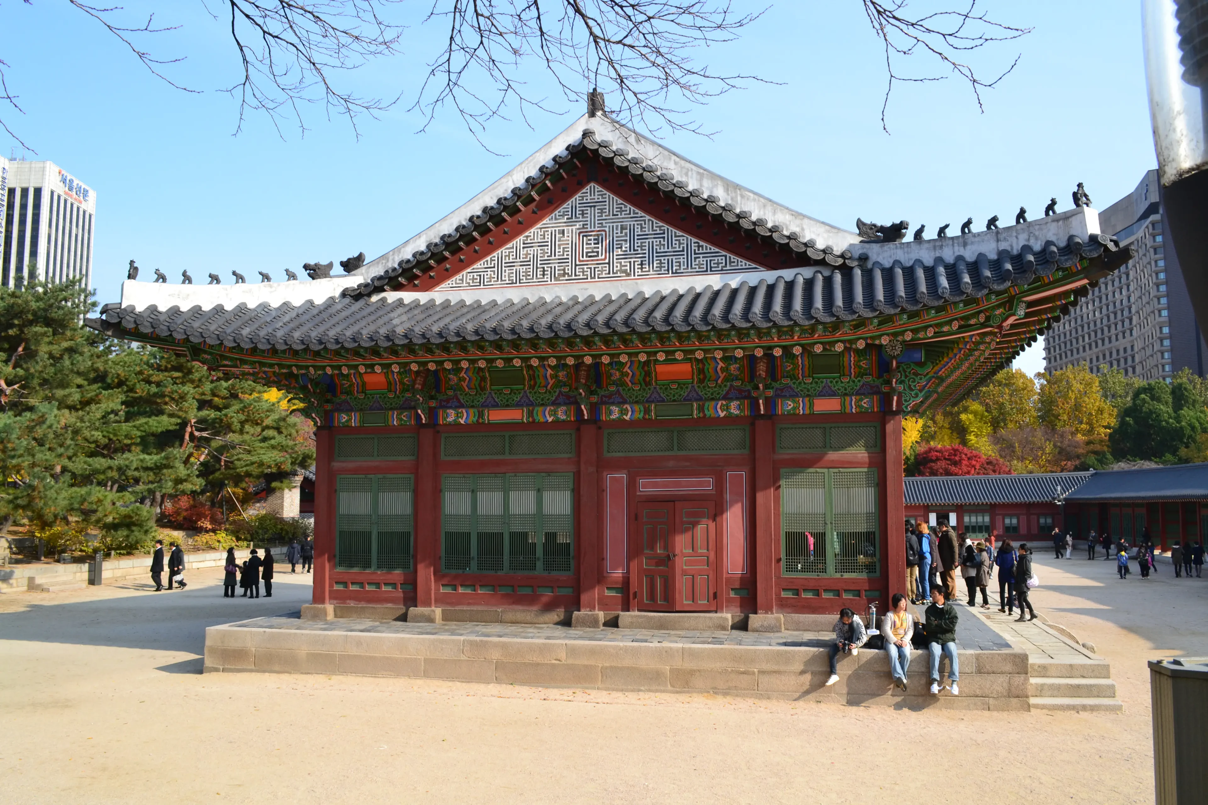 덕수궁 방문 안내: 서울 덕수궁 가이드 - 最高の旅